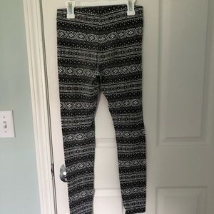 Grey striped/patterned leggings from Abercrombie